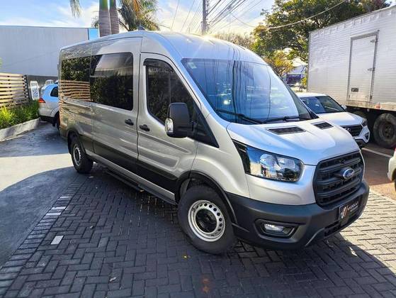 FORD TRANSIT 2.0 ECOBLUE DIESEL MINIBUS 14+1 410L AUTOMÁTICO